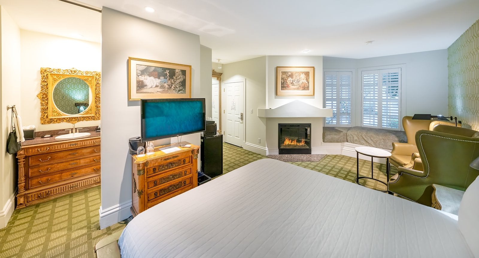 Rooms at The Bergson, California