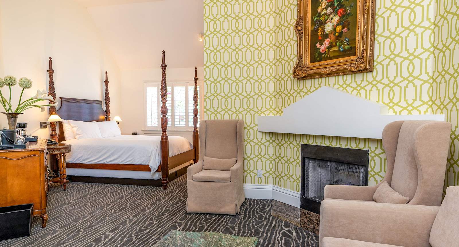 Rooms at The Bergson, California